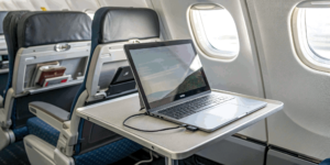 Portable Monitore: So machst du dein B&uuml;ro &uuml;berall einsatzbereit